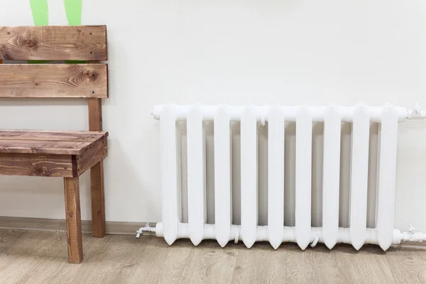 White Iron Radiator Central Heating Wooden Bench Room — Stock Photo, Image