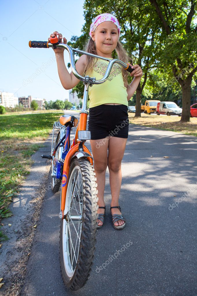 chanson à bicyclette libre de droit