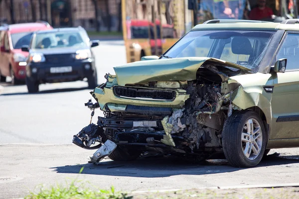 Wagon Est Écrasé Sur Chaussée Après Une Collision Frontale Accident — Photo