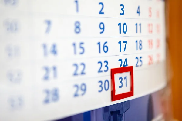 December 2020 Papperskalender Med Röd Ram För Datum Närbild — Stockfoto