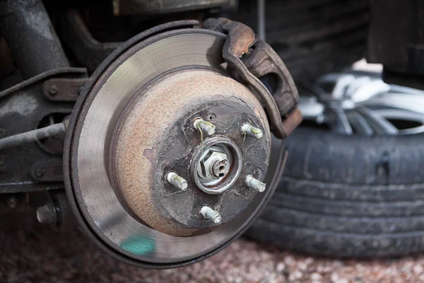 Car Brake Disk Removed Wheel Inspection Changing Studded Snow Tyres — Stock Photo, Image