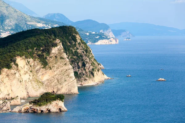 Atraente Ilha Sveti Nikola Popularmente Chamado Havaí Perto Budva Uma — Fotografia de Stock