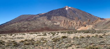 Teide volkanının eteği ve güney yamacı. Tenerife Adası, Kanarya Adaları, İspanya, Avrupa 'daki Ulusal Park