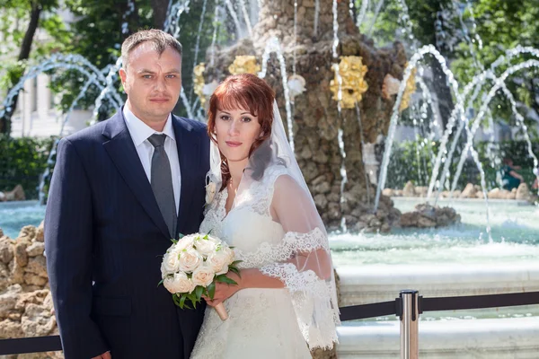 Newly wedding couple — Stock Photo, Image