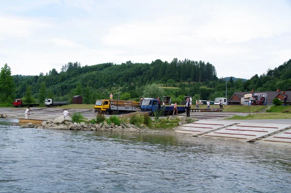 Kroscienko Nad Dunajcem, Polen — Stockfoto