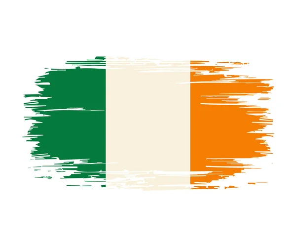 Irish Flagge Pinsel Grunge Hintergrund. Vektorillustration. — Stockvektor