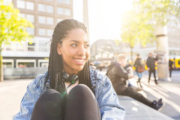 Black young woman portrait in Berlin — Stock Photo, Image