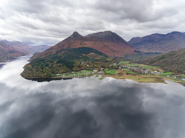 Aerial View Highlands Scotland Cloudy Day Mountain Range Loch Scottish — Stock Photo, Image