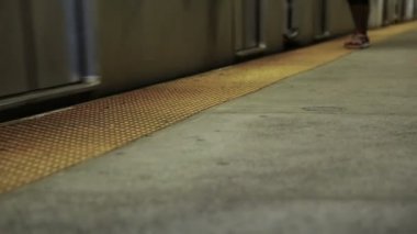 metro tren istasyonu