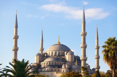 güneşli bir günde istanbul'da Sultanahmet Camii