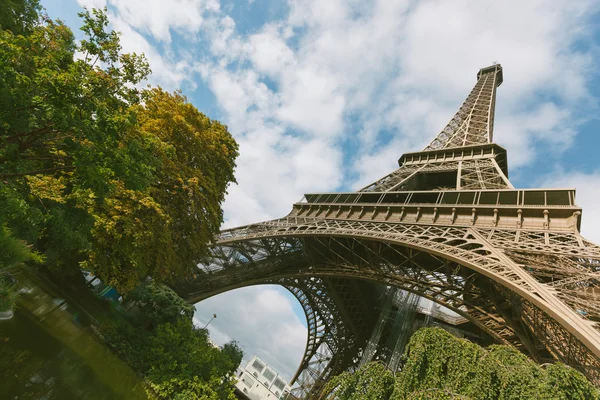 Tour Eiffel v Paříži — Stock fotografie