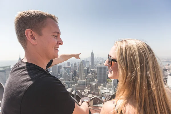 Young Couple in New York — Stock Photo, Image