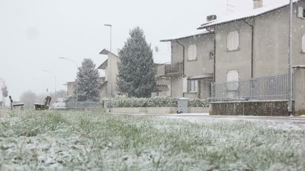 Scène d'hiver arrière cour — Video