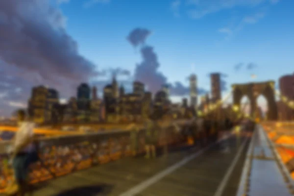 Brooklyn Bridge in New York at Dusk. Blurred Background. — Stock Photo, Image