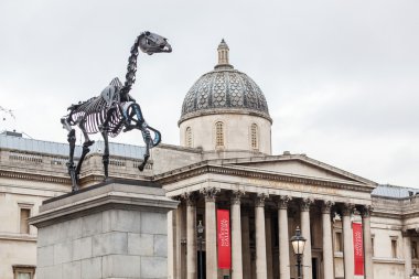 London, Büyük Britanya - 8 Mart 2015: hediye atı, yeni scul