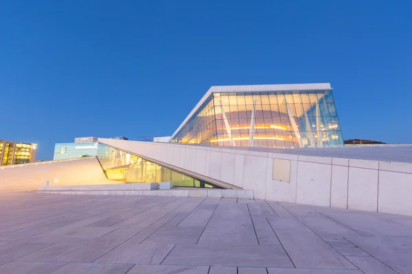 Opera House in Oslo at blue hour — Stock Photo, Image