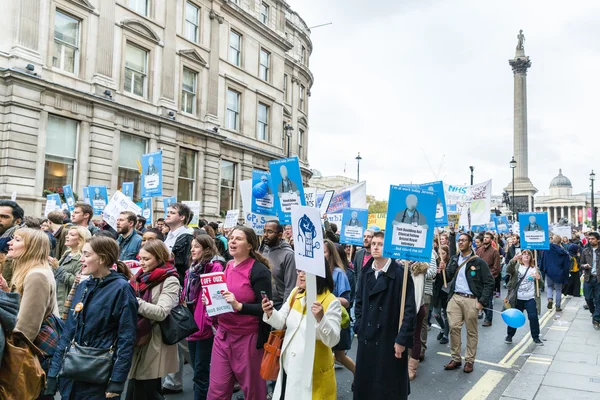 Thousands Junior doctors protest in London — Stock Photo, Image