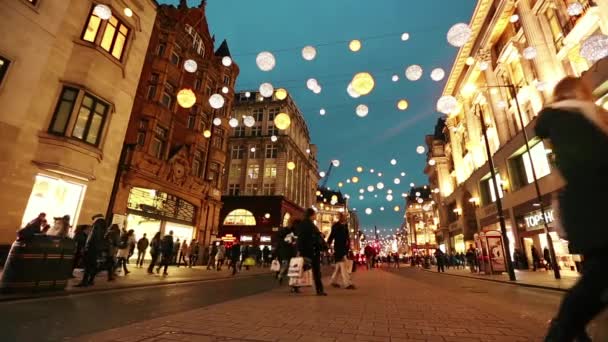 Oxford street in London with Christmas lights and traffic — Stock Video