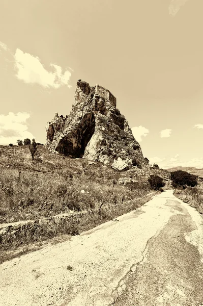 Gebroken weg in Sicilië — Stockfoto