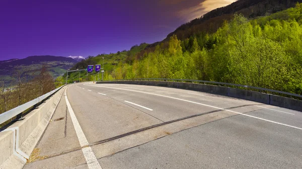 Yol İsviçre — Stok fotoğraf