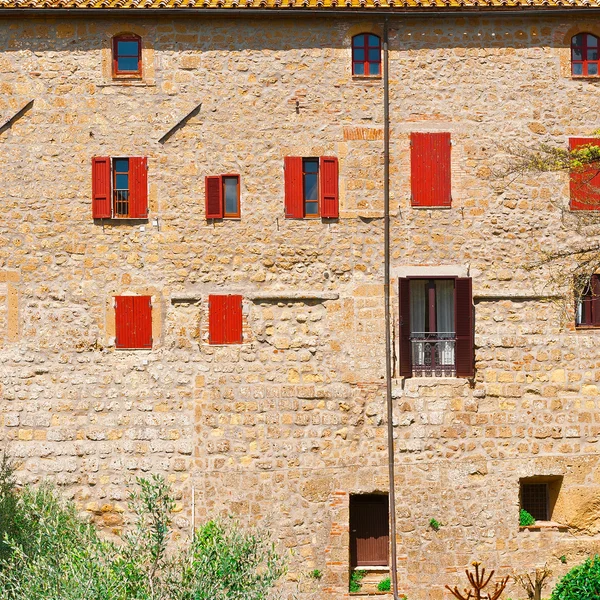 Okna we Włoszech — Zdjęcie stockowe