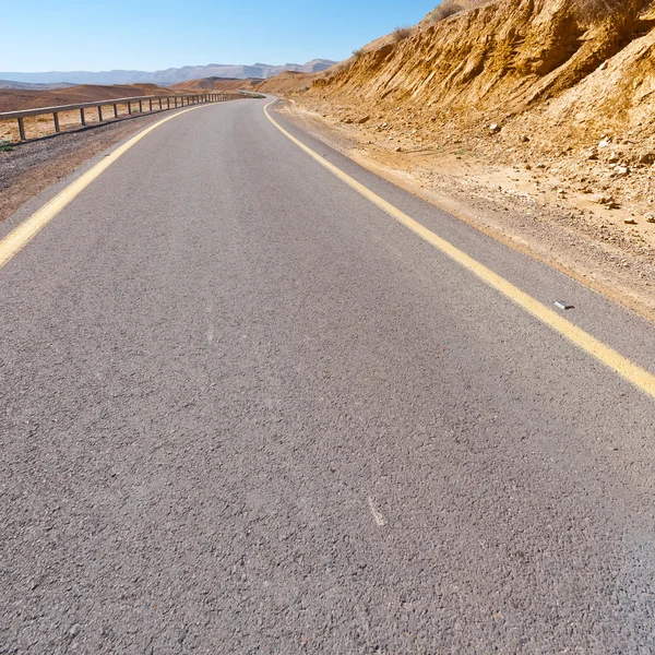 Çölde yol — Stok fotoğraf