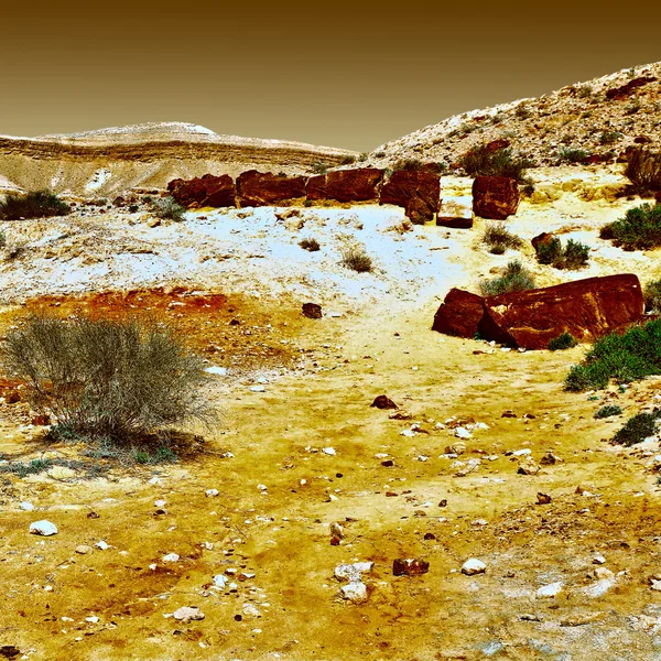 Grande cratera no deserto de Negev — Fotografia de Stock