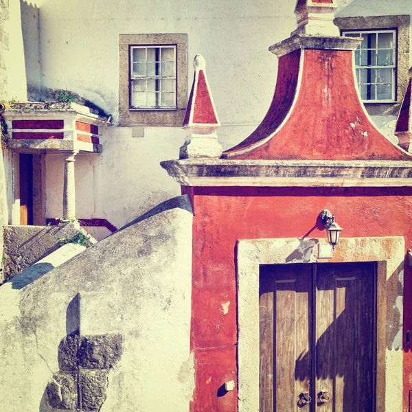 Patio en la ciudad portuguesa de Obidos — Foto de Stock
