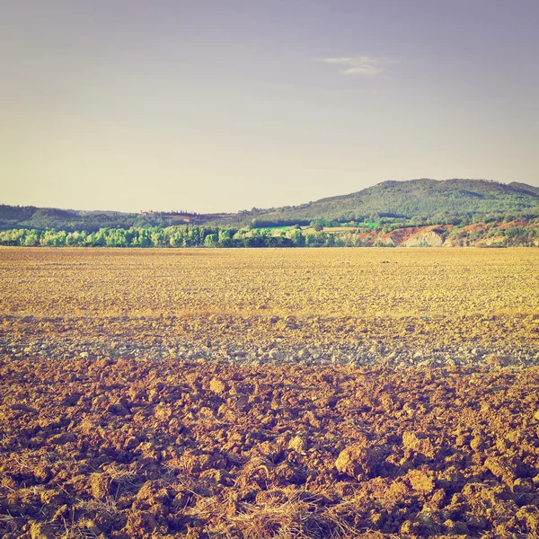 犁过的田野，托斯卡纳的 — 图库照片