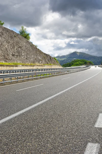 Motorväg i Italien — Stockfoto