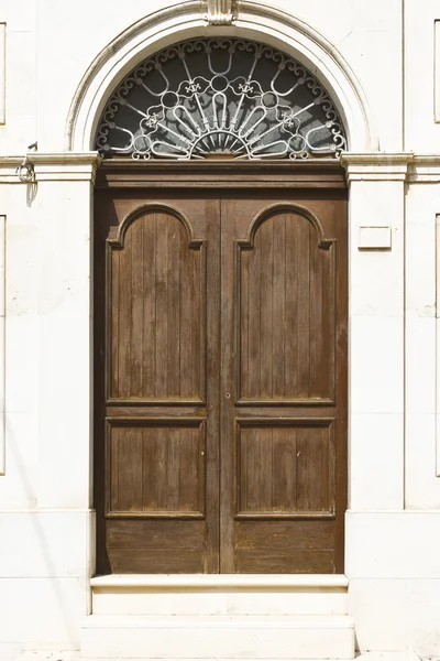 Door in Historic Center of the City of Ragusa — Stock Photo, Image