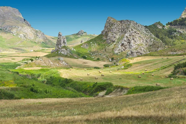 Felsige Landschaft Siziliens — Stockfoto