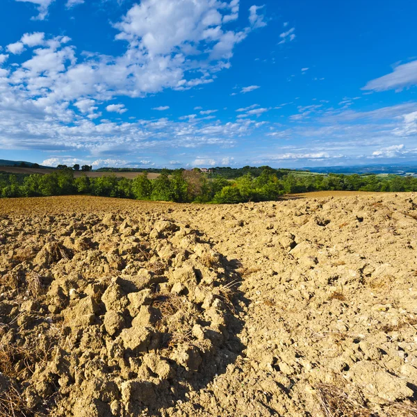 Felder im Herbst gepflügt — Stockfoto