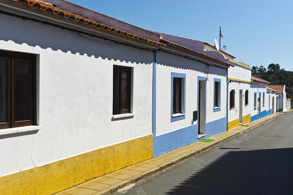 Улица средневекового португальского города — стоковое фото