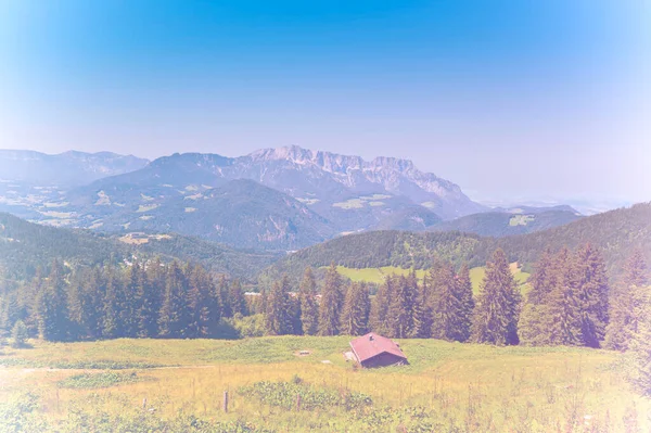 Dak Van Een Boerderij Uitgestrekte Gebieden Van Beierse Alpen Duitsland — Stockfoto