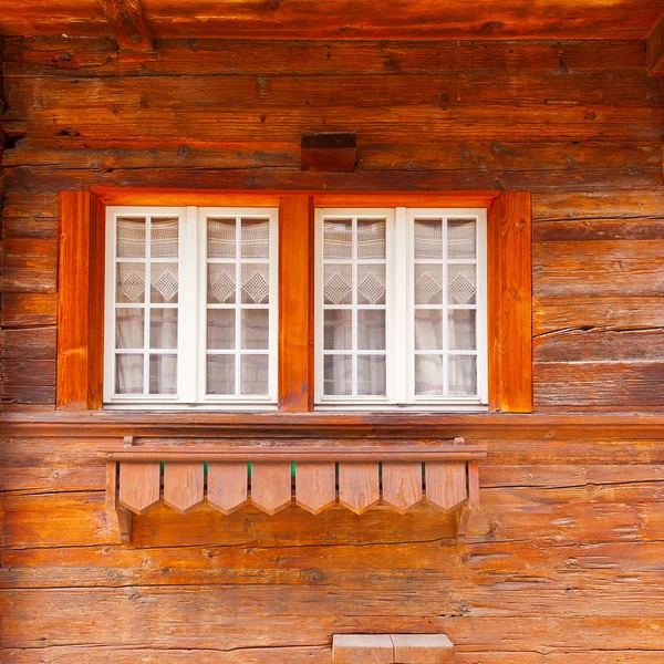 Holzhaus — Stockfoto