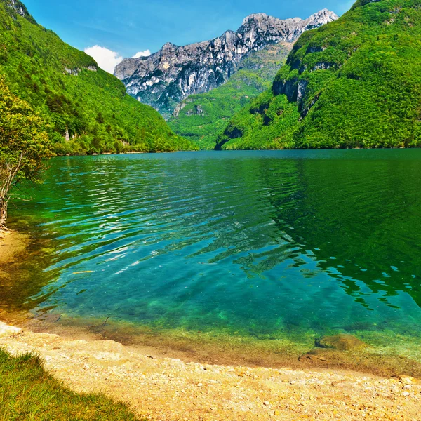 Mountain Lake — Stock Photo, Image