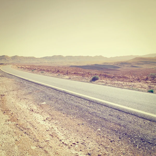 Estrada no deserto — Fotografia de Stock