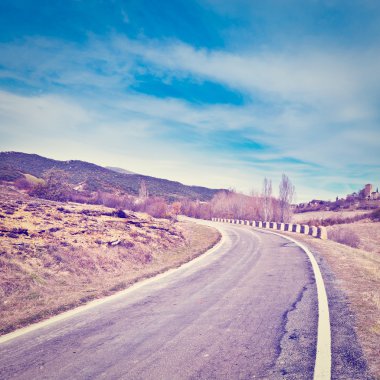 Dağ yolu 