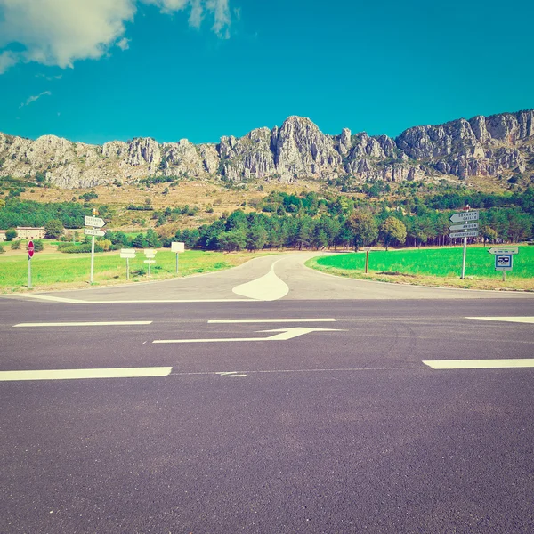 Kesişen yollar — Stok fotoğraf