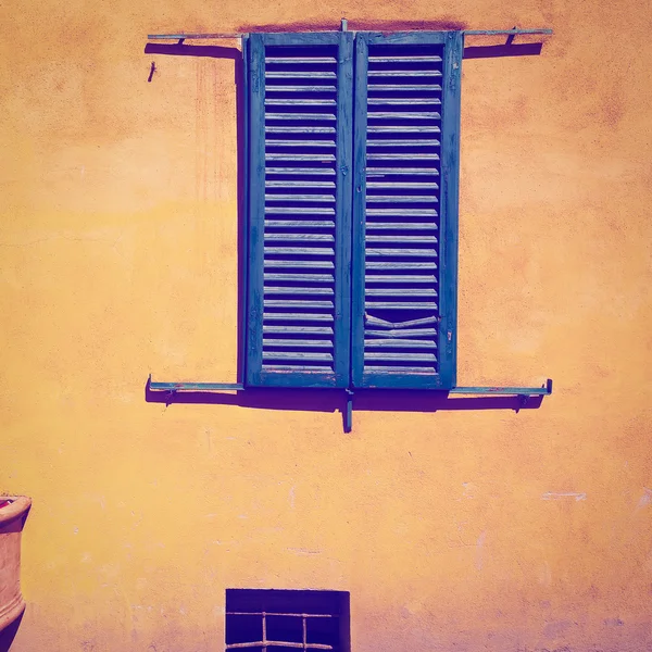 Kapalı pencere — Stok fotoğraf
