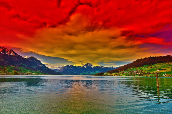 Lago Sarner — Foto de Stock