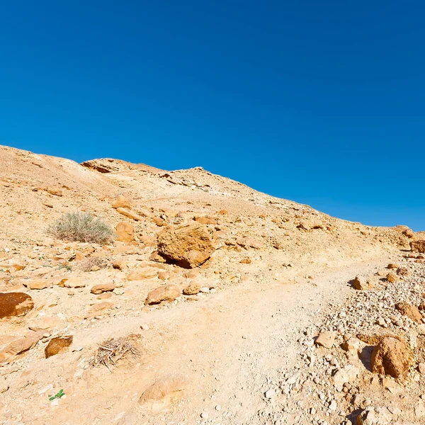 Rotsachtige heuvels — Stockfoto