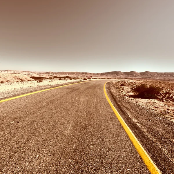 Camino en el desierto — Foto de Stock