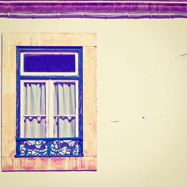 Fenster in portugal — Stockfoto