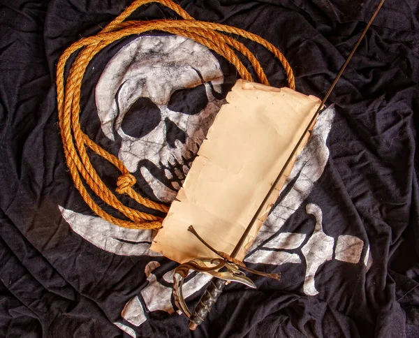 Negro Pirata Bandera Alegre Roger Blanco Papiro Con Lugar Para — Foto de Stock