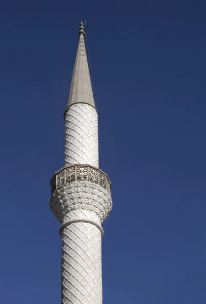 Minaret, vy från nedan — Stockfoto