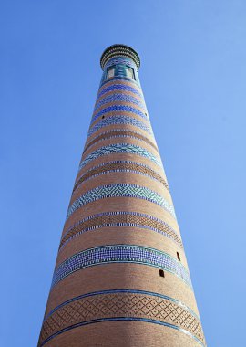 Özbekistan'a Minare