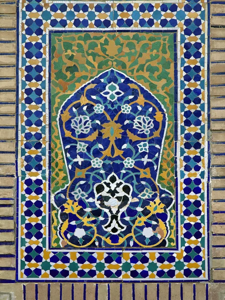 Gamla östra mosaik på väggen Uzbekistan — Stockfoto