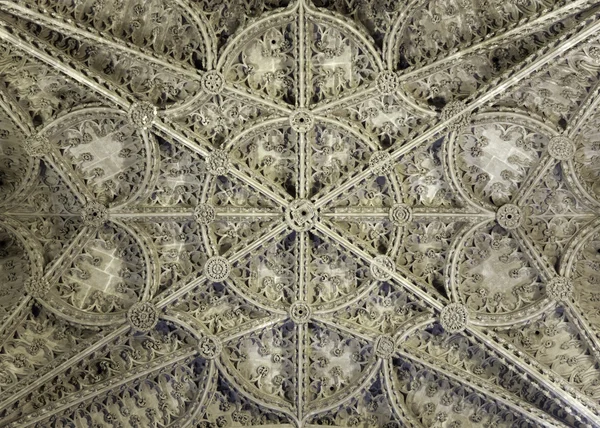 Plafond van Kathedraal van Sevilla — Stockfoto